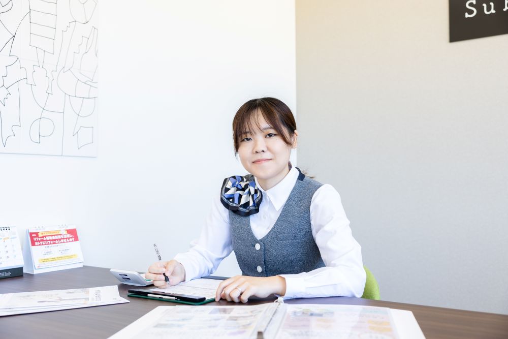 蔭岡　璃里亜
