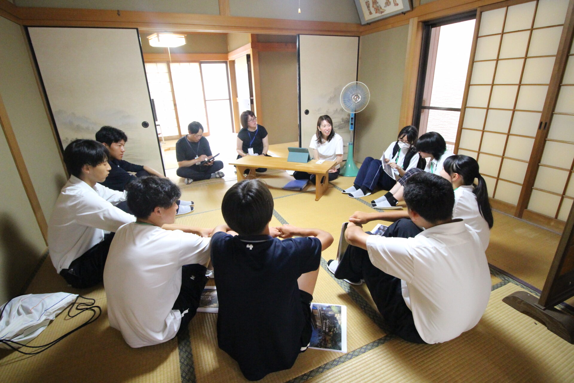 「わじきにぎわいプロジェクト」那賀高校の皆さんと改装前の民泊施設を見学してきました！
